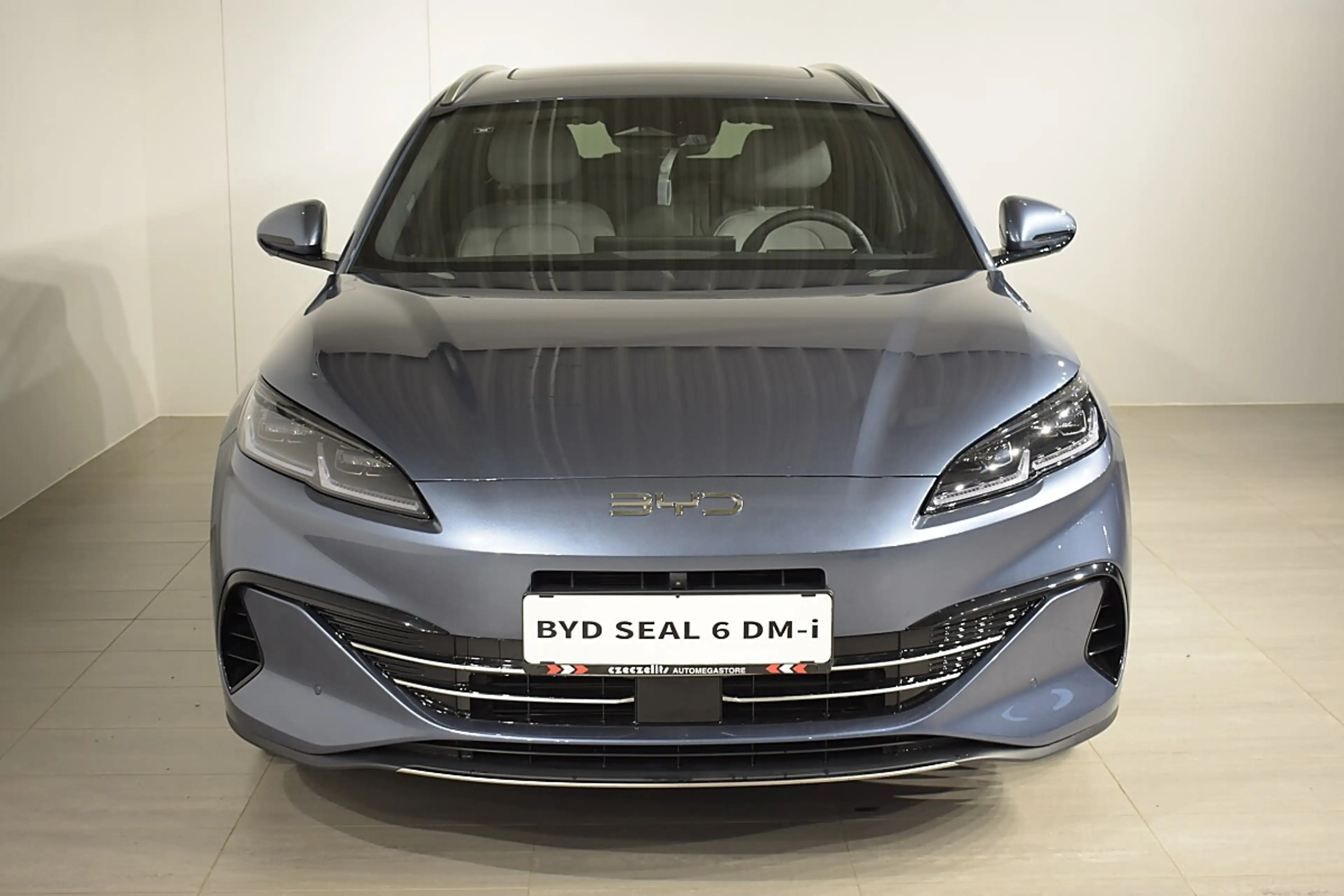 BYD Seal 6 DM-i Touring PHEV 19kWh Comfort Österreich Paket — photo 3
