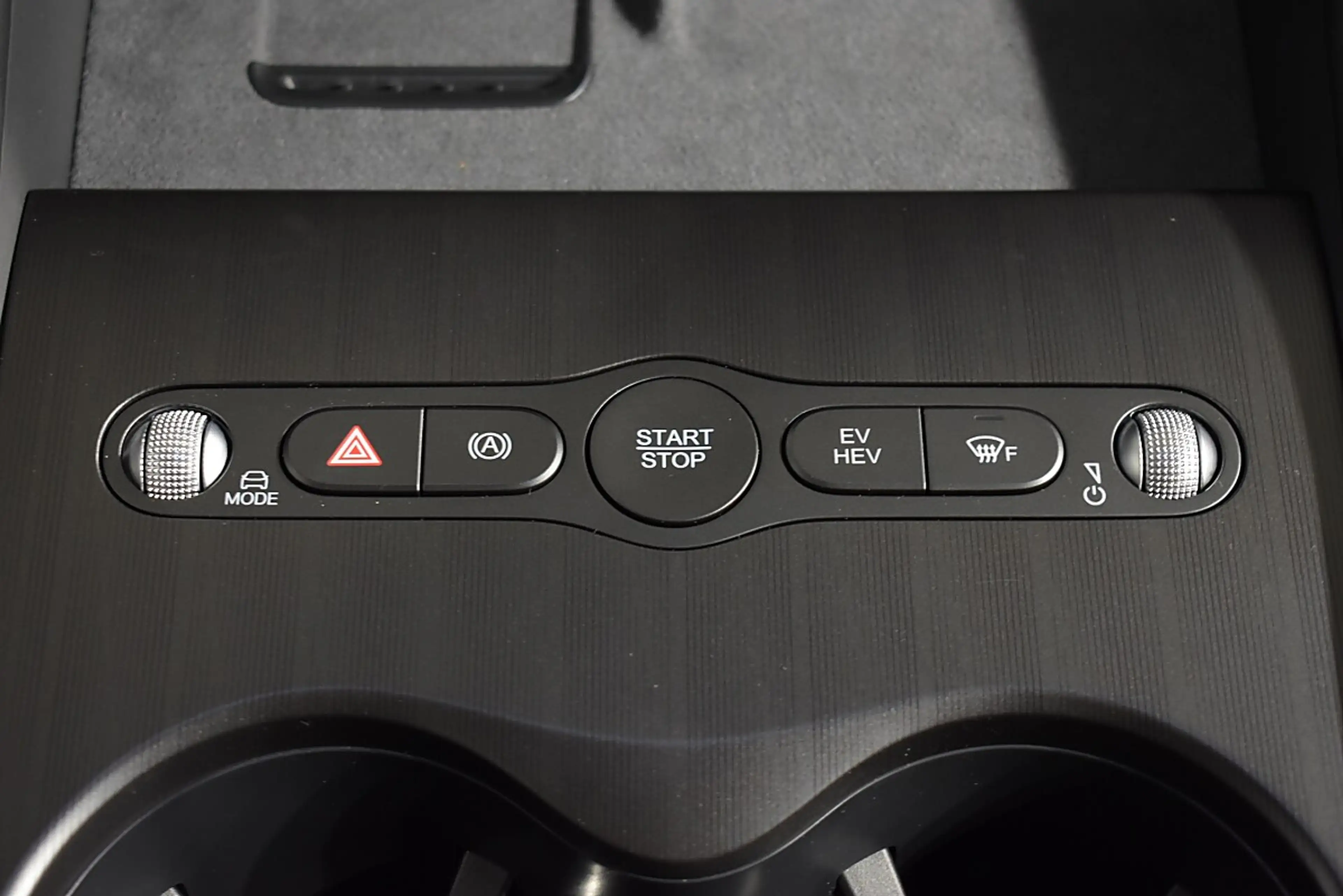 BYD Seal 6 DM-i Touring PHEV 19kWh Comfort Österreich Paket — photo 15