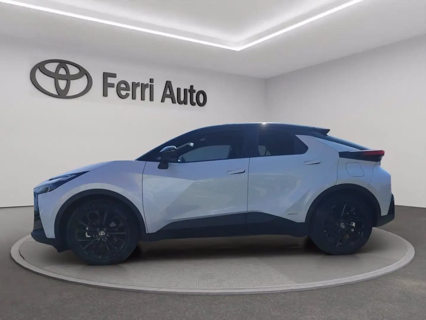Toyota C-HR 2.0 hv gr sport awd e-cvt Rosso - 2