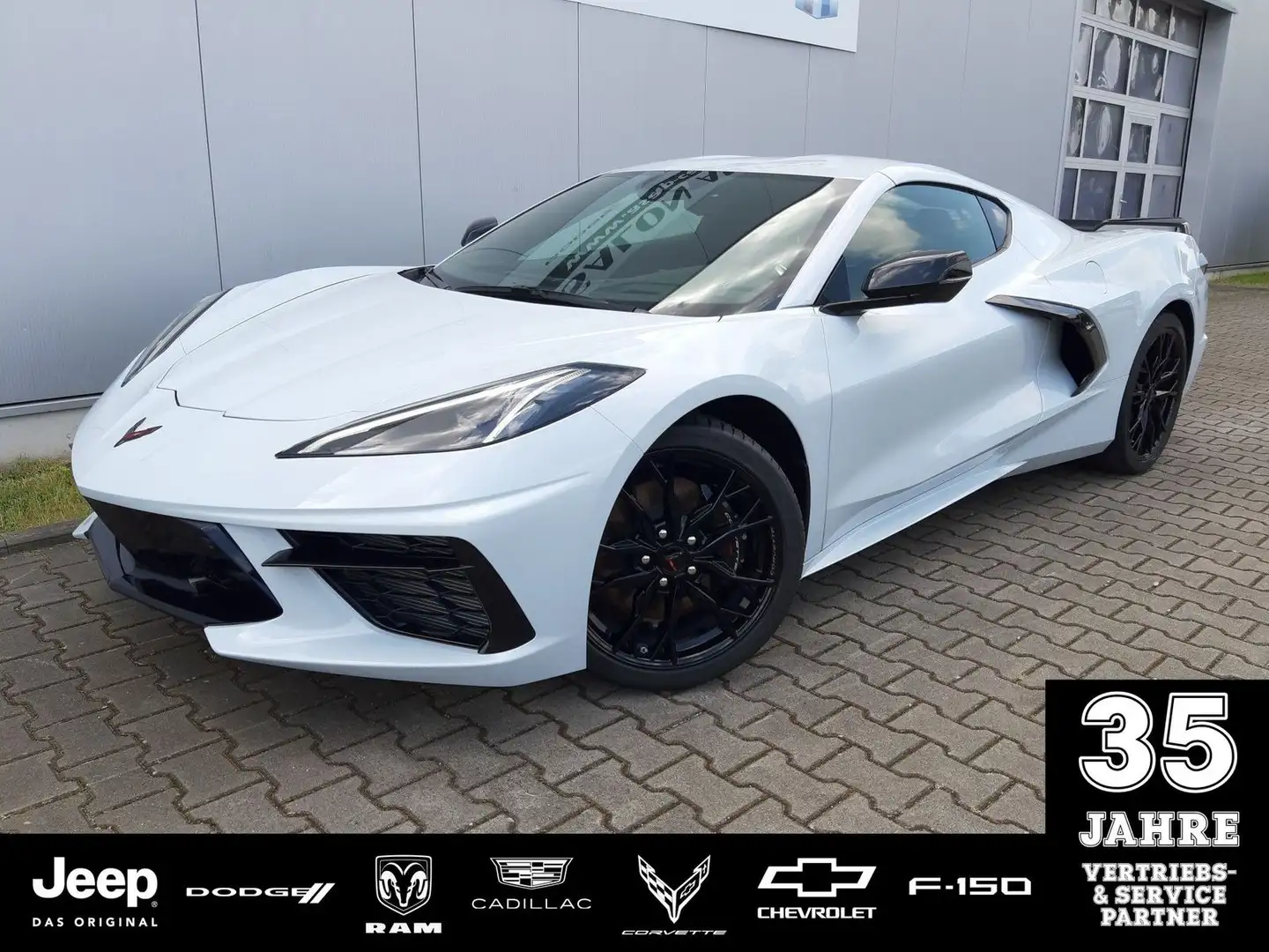 Corvette C8 Coupe 3LT Modelljahr 24 Magnetic|Lift Gris - 1