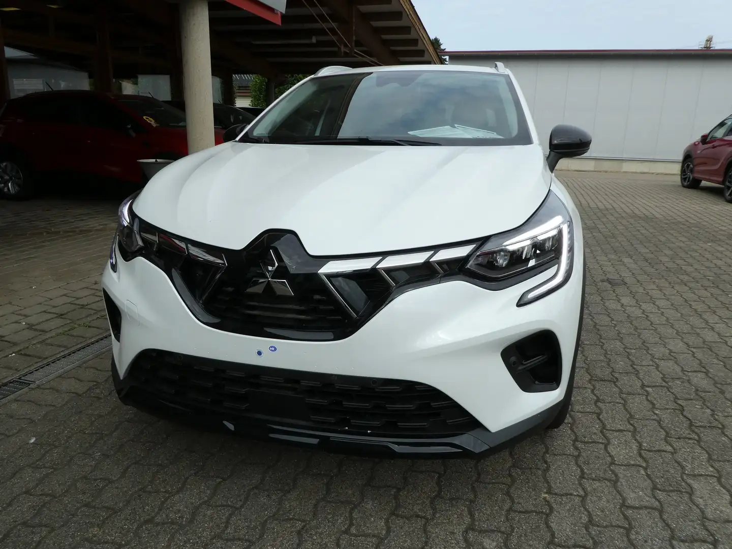 Mitsubishi ASX 1.6 Plug-In-Hybrid INTRO EDITION Weiß - 2