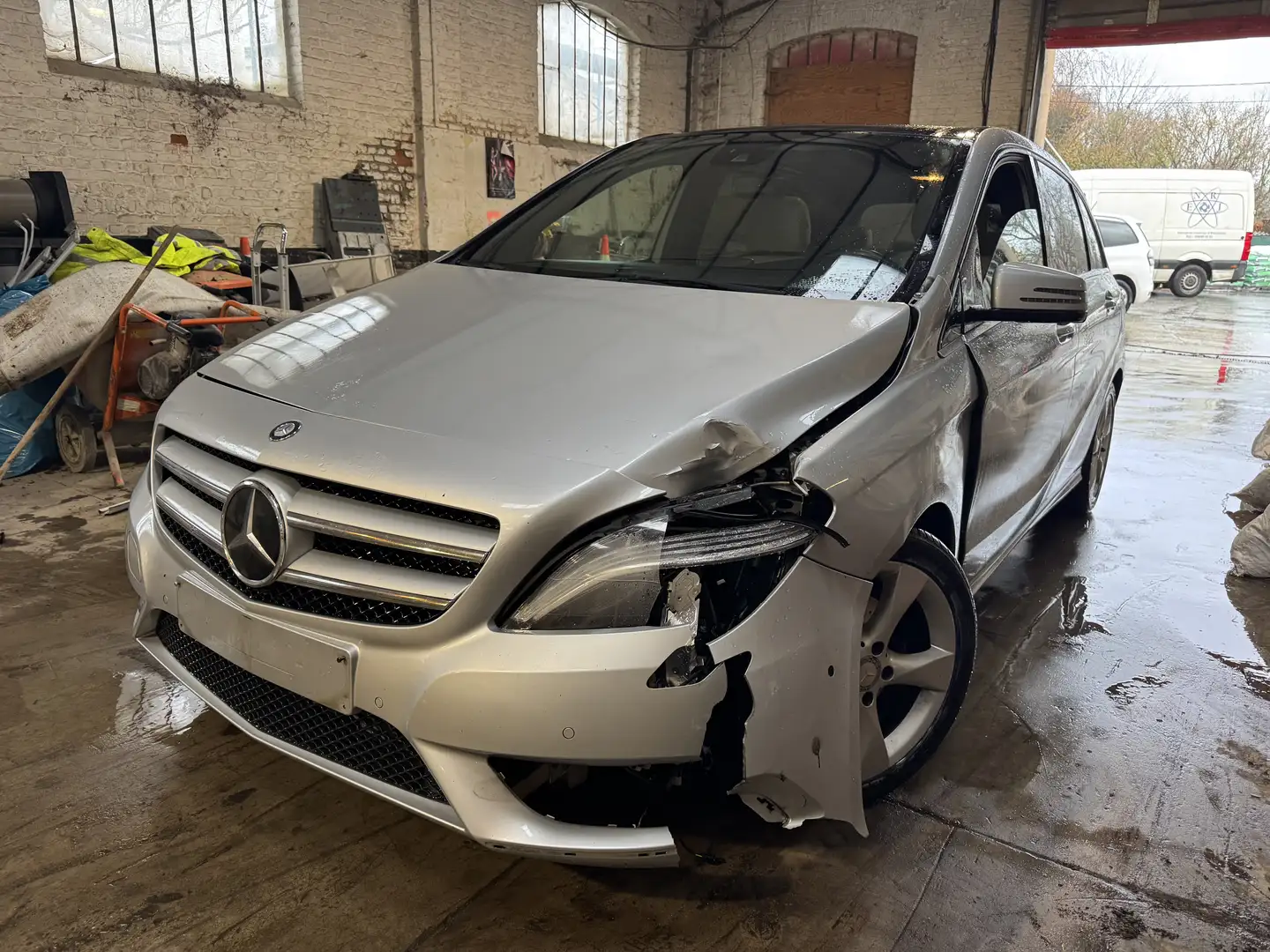 Mercedes-Benz B 180 B 180 CDI Gris - 1