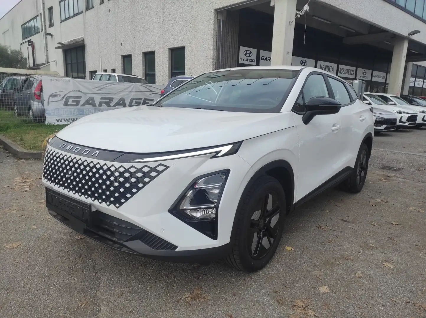 Omoda 5 PURE Bianco - 2