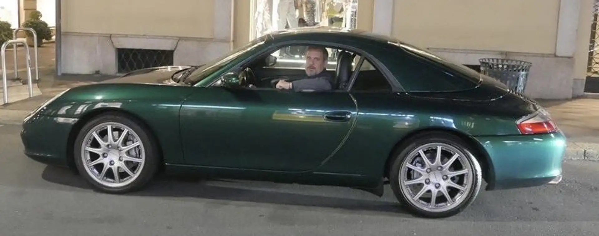 Porsche 911 Cabrio 3.6 Carrera 4 320cv - 2