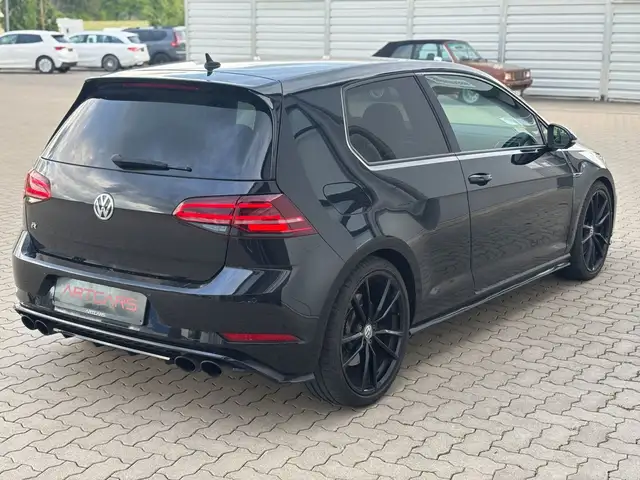 Volkswagen Golf view 7