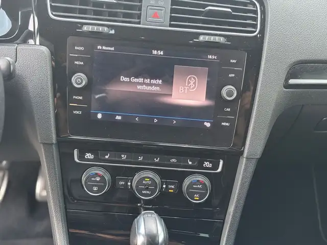 Volkswagen Golf view 13