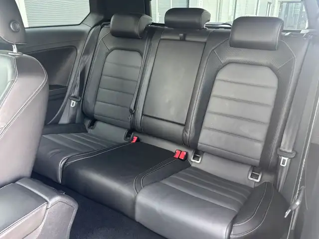 Volkswagen Golf view 16