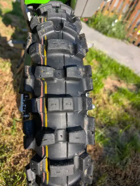 Kawasaki KLX 140 - foto 6