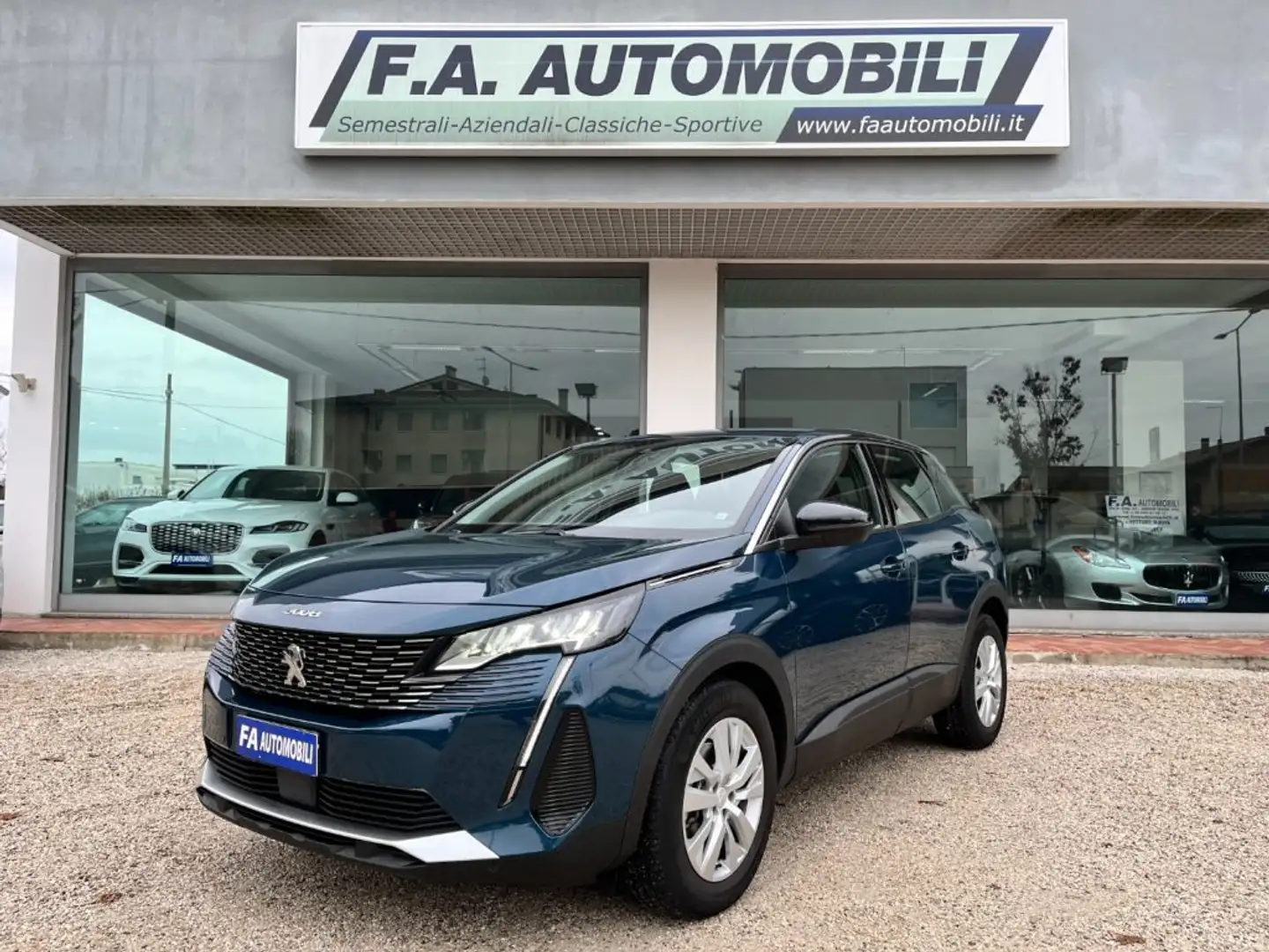 Peugeot 3008 PureTech Turbo 130 S&S Active Pack Blu/Azzurro - 1