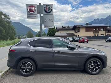 2.2  ATX AWD 180PS