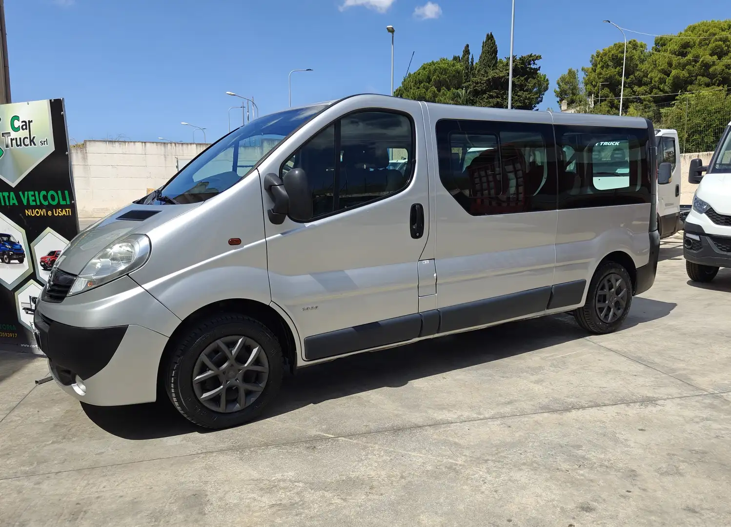 Opel Vivaro 2.0 CDTI 120CV PL-TN Combi 9 posti Grigio - 2