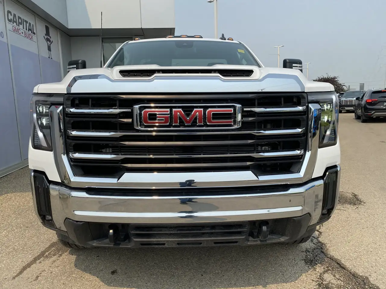 GMC Sierra 3500HD снимка GMC Sierra 3500HD