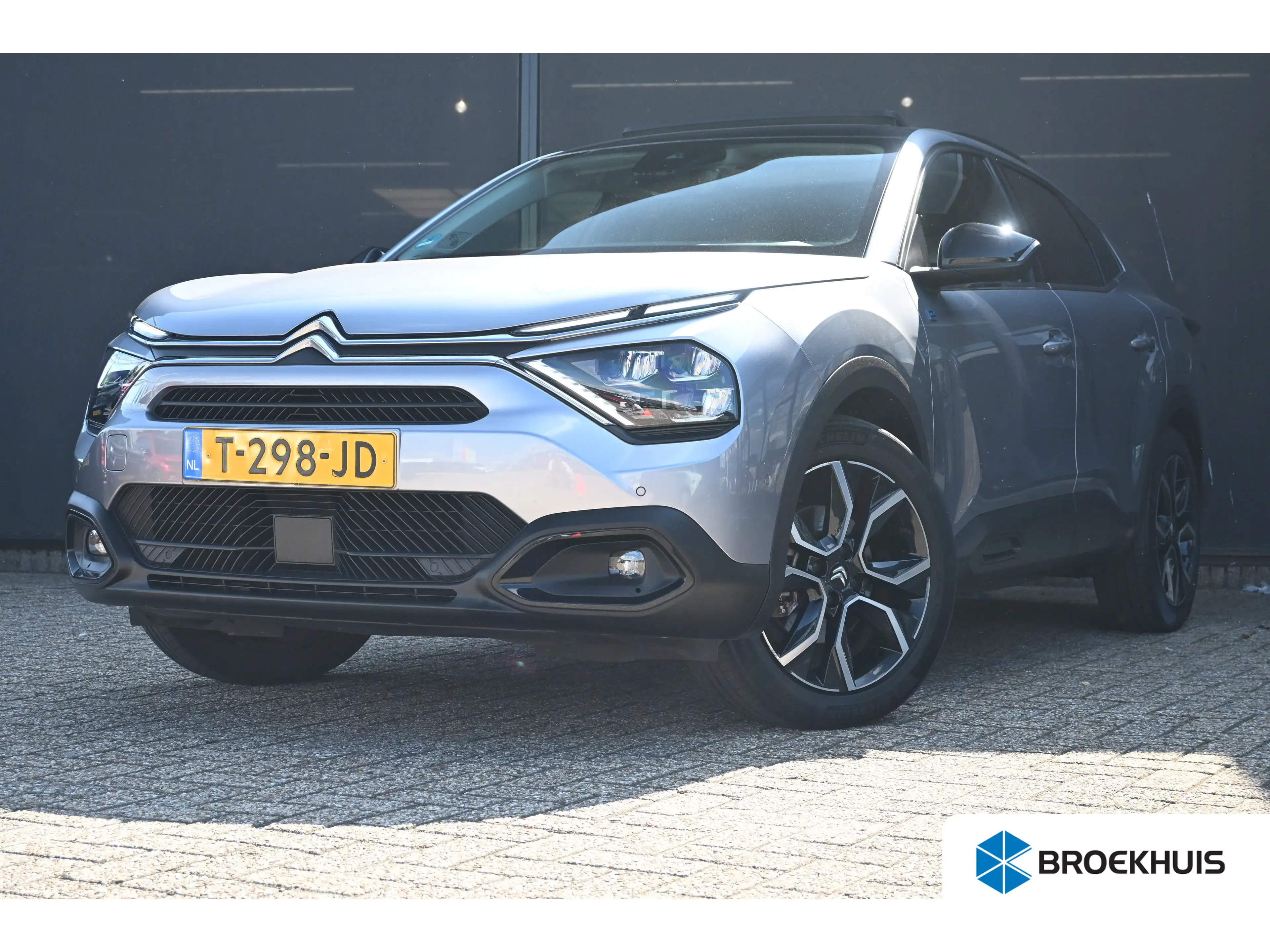 Citroen E-C4 X Shine 50 kWh 97,7%SOH! 3 Fase | Schuif-/Kanteldak