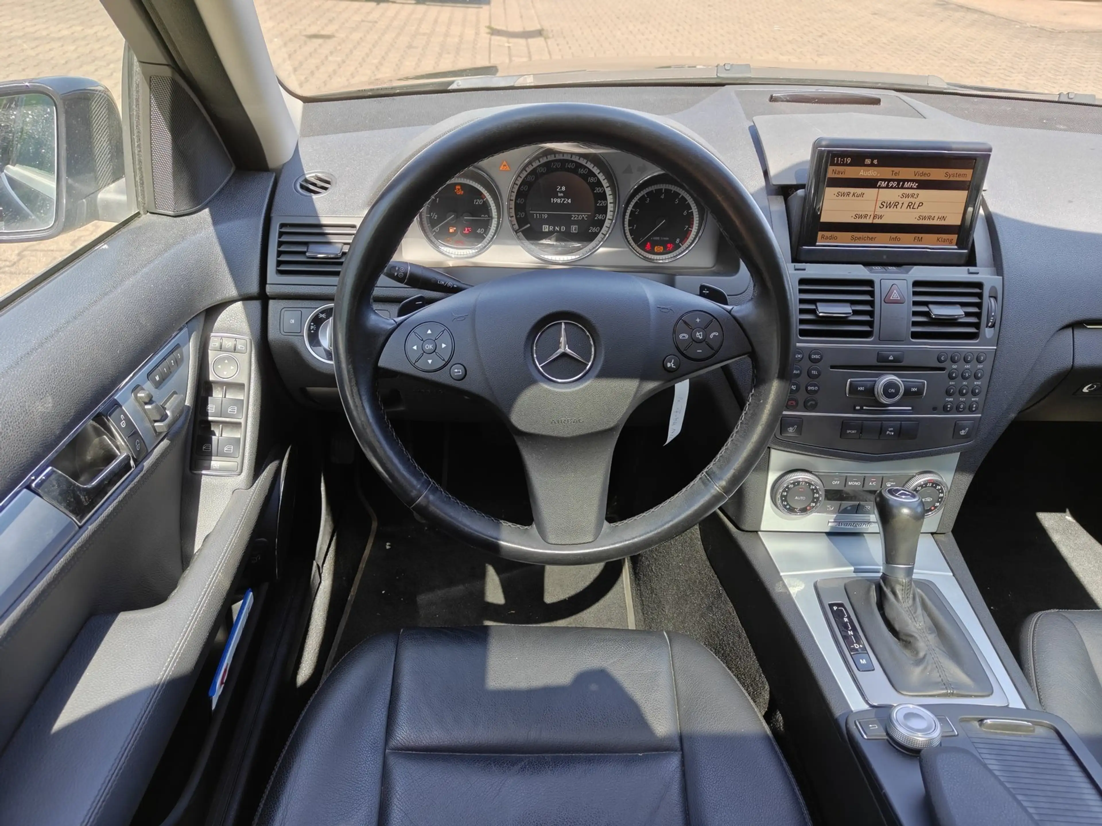Mercedes-Benz C 350 Avantgar. Comand+ILS+SCHIEBEDACH+PDC+8FACH — photo 13