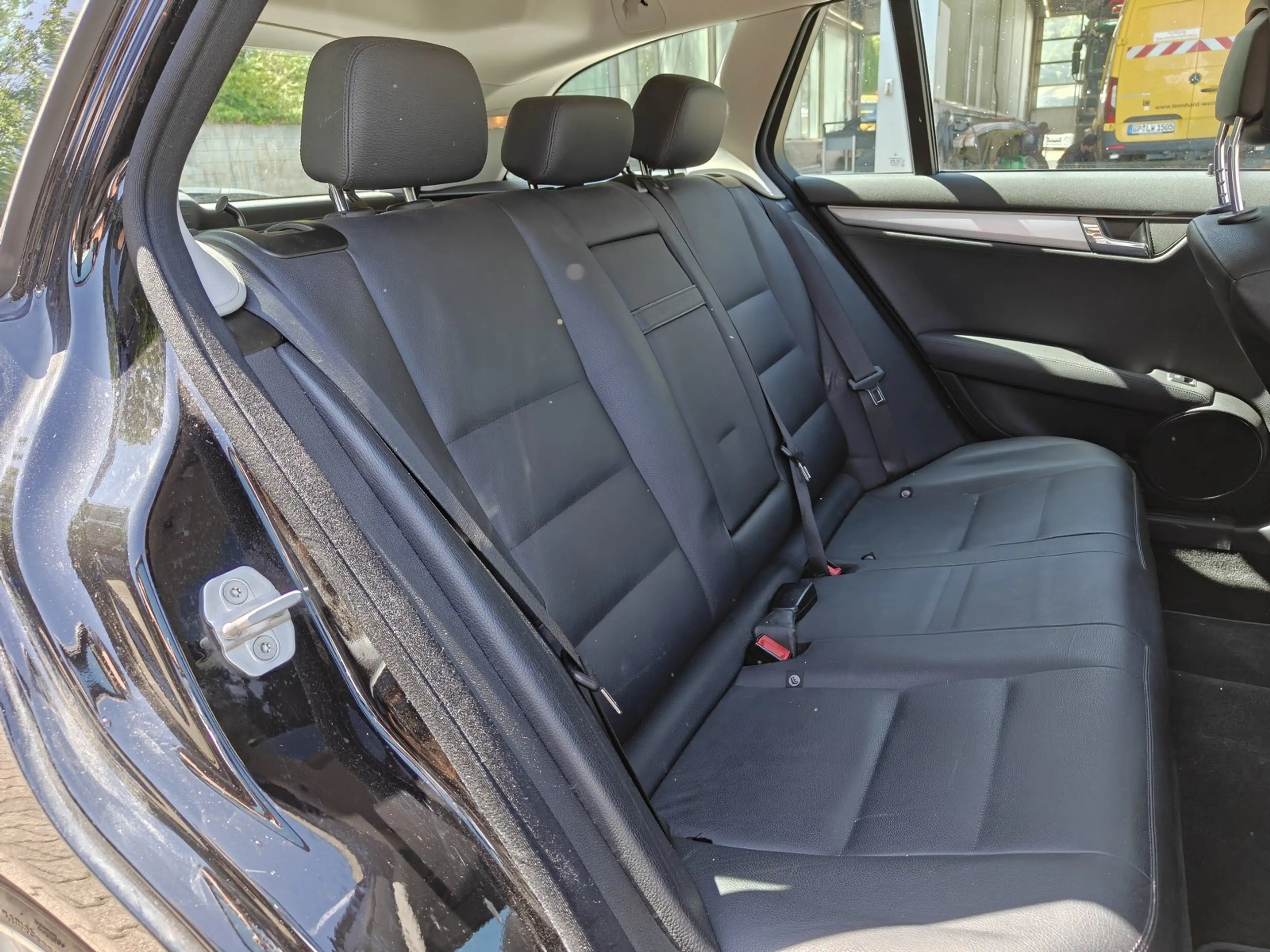 Mercedes-Benz C 350 Avantgar. Comand+ILS+SCHIEBEDACH+PDC+8FACH — photo 12