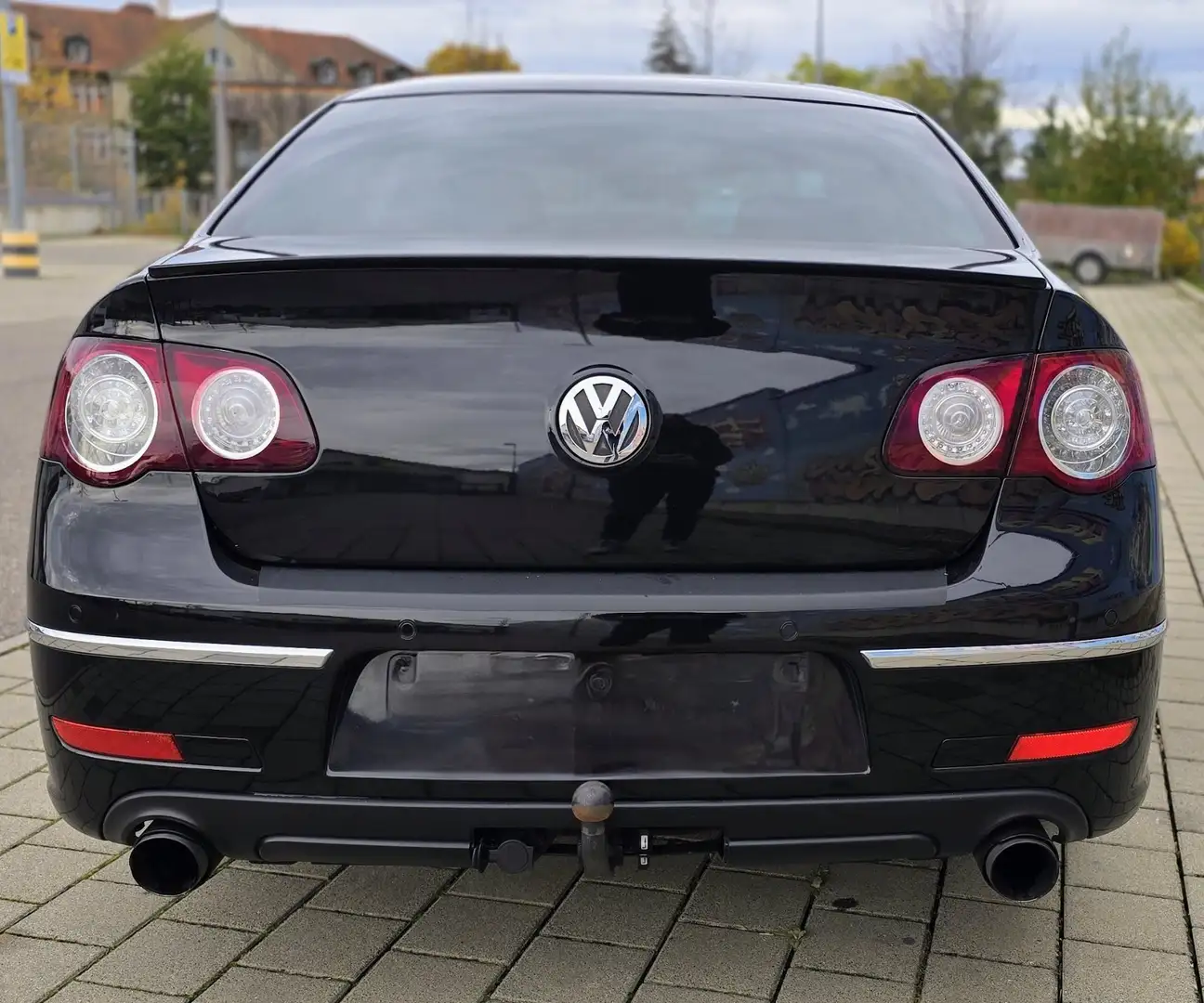Volkswagen Passat V6 FSI 4Motion DSG R36 Nero - 2