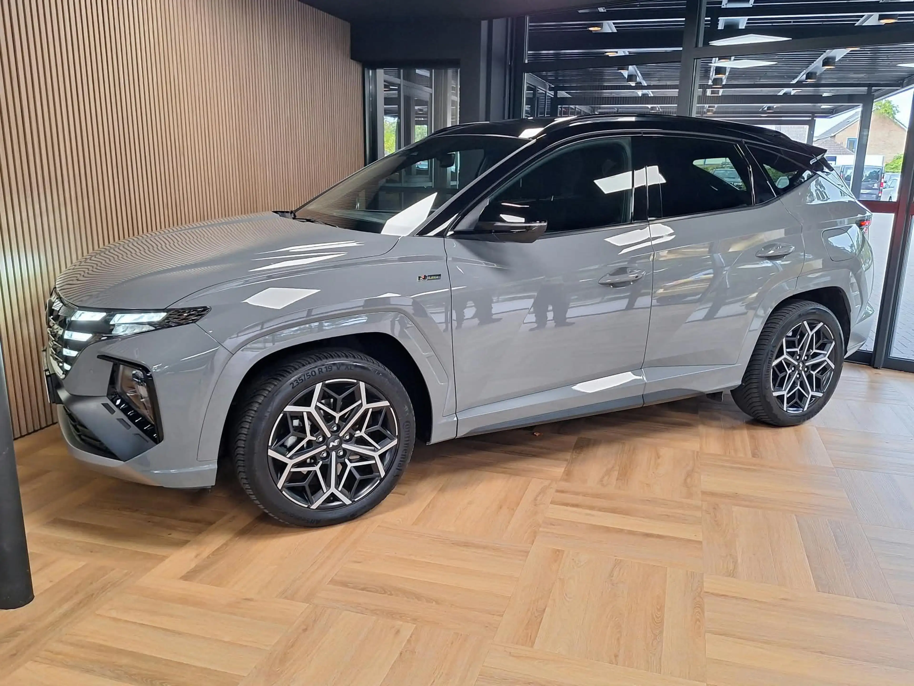 Hyundai TUCSON 1.6 T-GDI PHEV Premium N-line 4WD Trekh. — photo 4