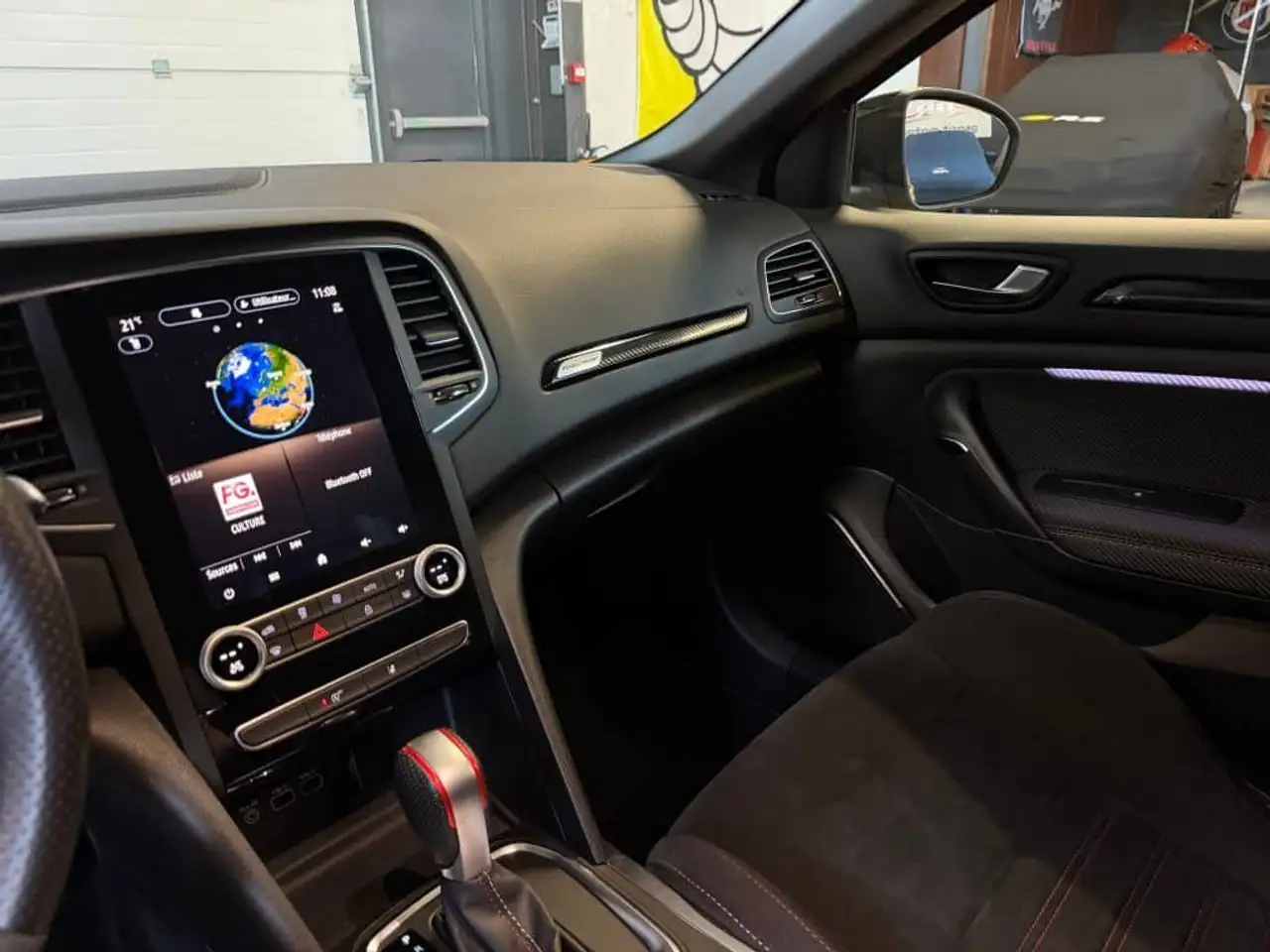 Renault Megane R.S. — photo 33