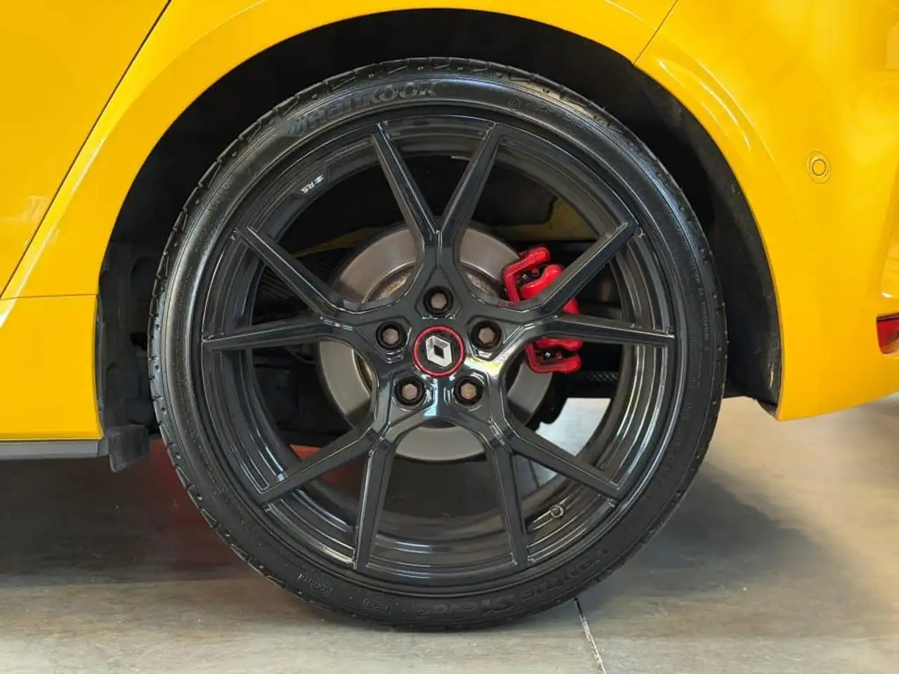 Renault Megane R.S. — photo 12