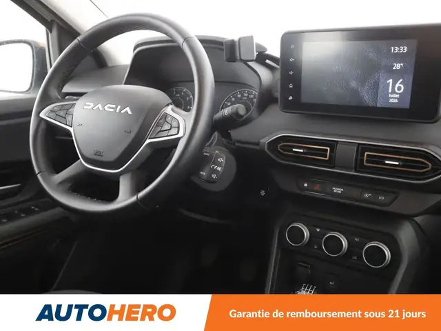 Dacia Sandero view 13