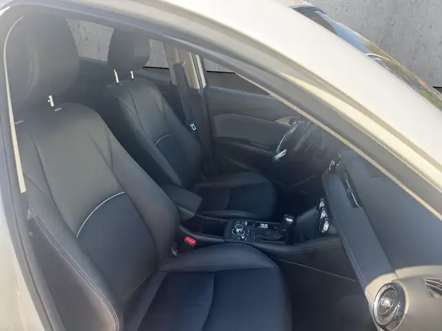 Mazda CX-3 view 15