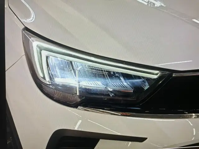 Opel Crossland view 8