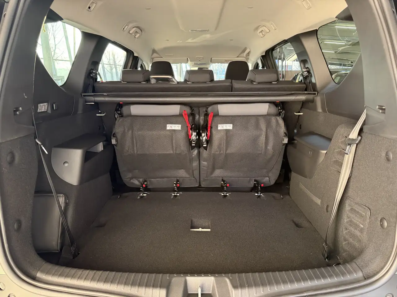 Dacia Jogger Hybrid 140 Autom Extreme+ 7-Sitzer GJR, миниатюра 26
