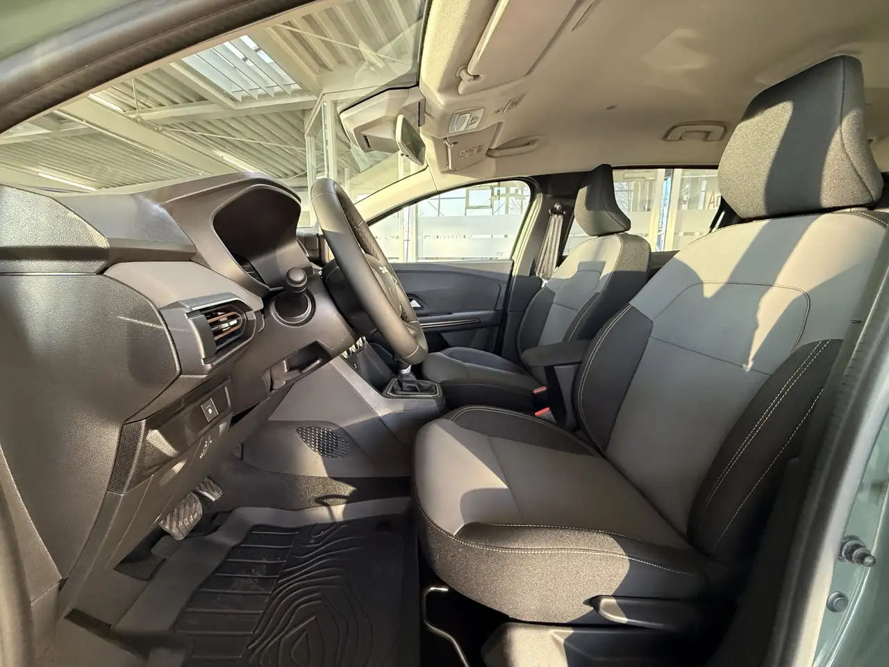 Dacia Jogger Hybrid 140 Autom Extreme+ 7-Sitzer GJR, миниатюра 14
