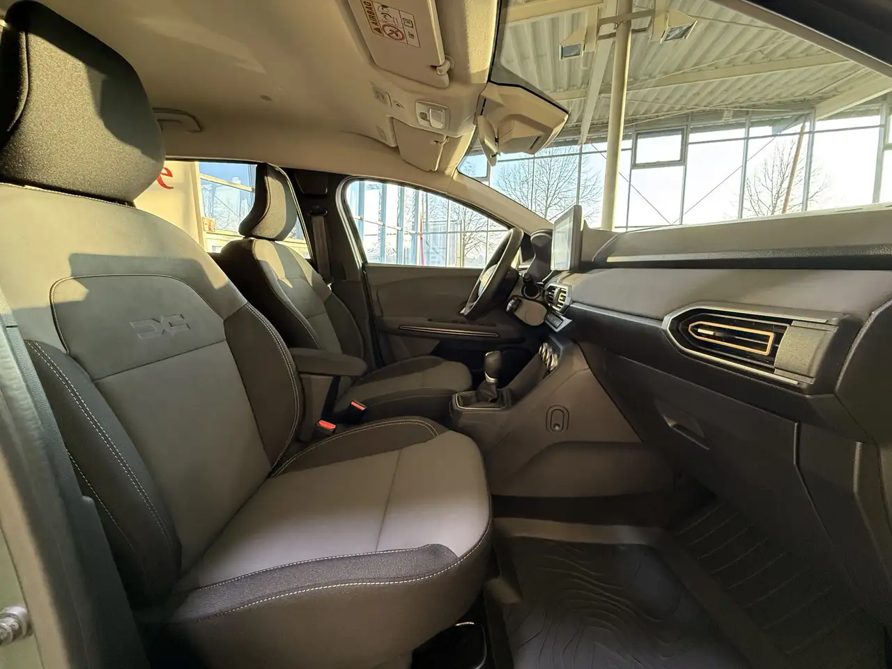 Dacia Jogger Hybrid 140 Autom Extreme+ 7-Sitzer GJR, миниатюра 15