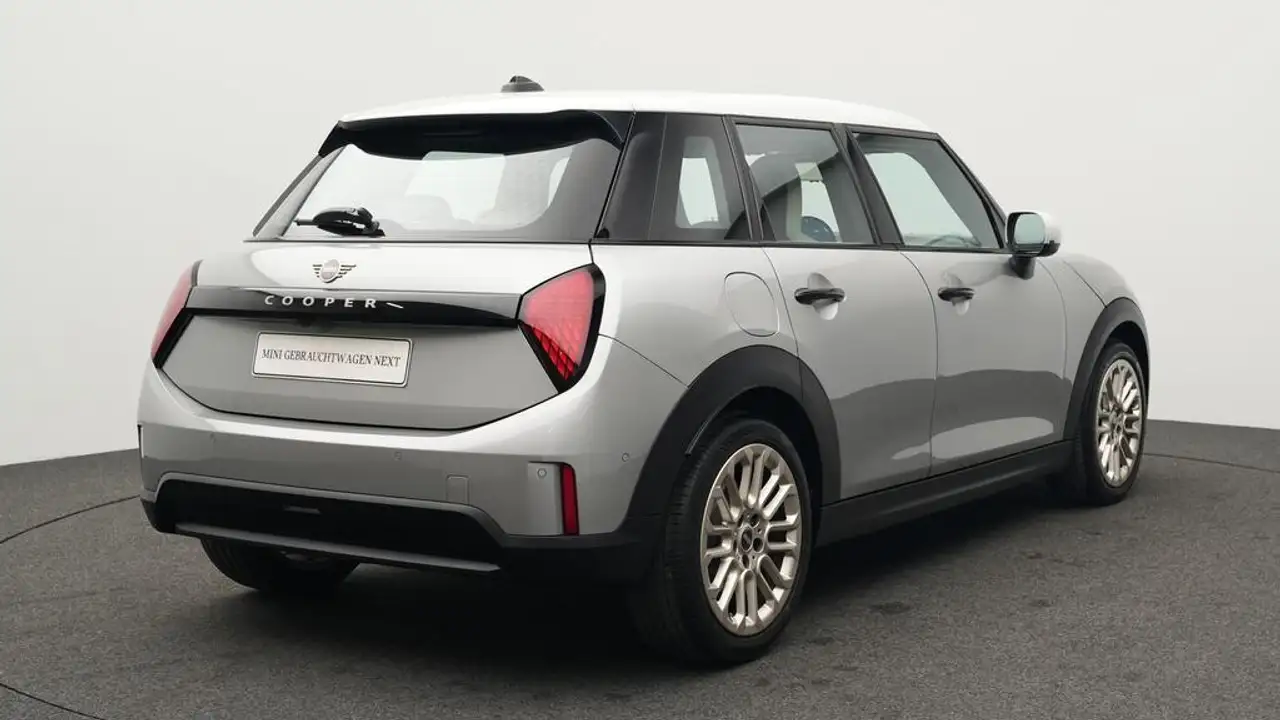 MINI Cooper Favoured Trim, миниатюра 4