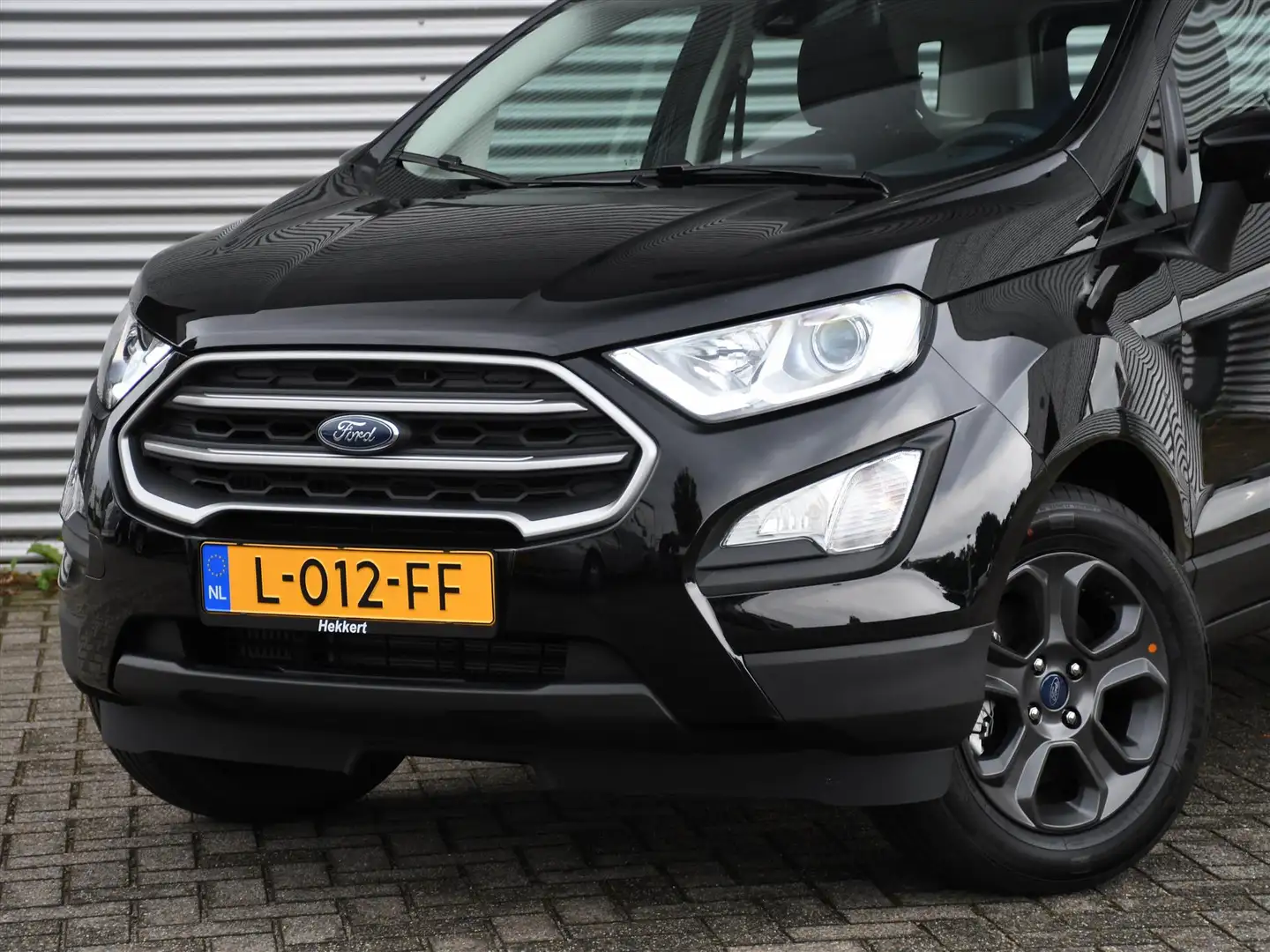 Ford EcoSport Connected 1.0 EcoBoost 100pk CRUISE | 16''LM | DAB Zwart - 2