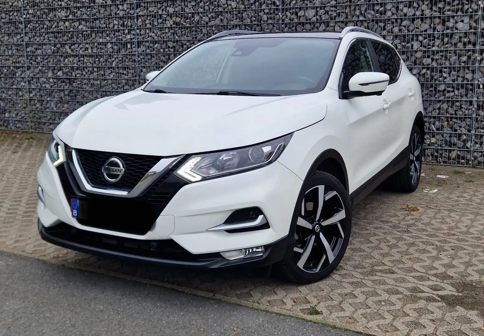 Nissan Qashqai Qashqai 1.3 DIG-T N-Connecta - 1