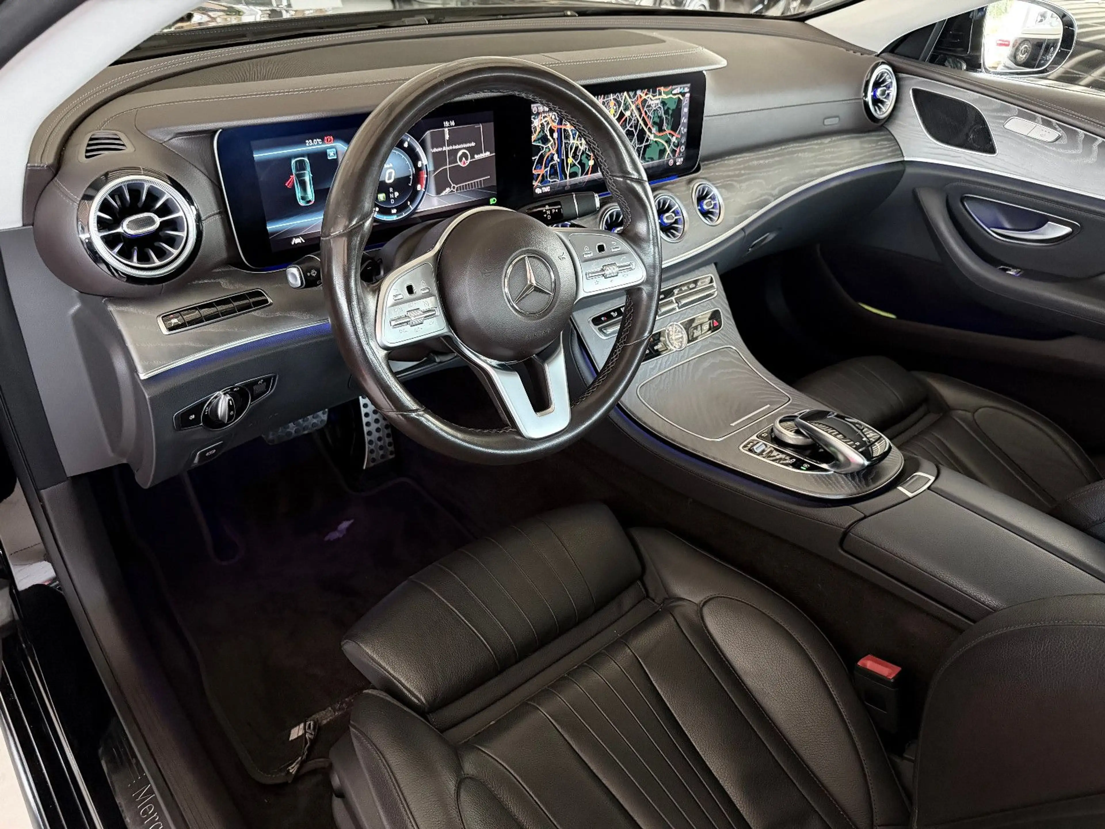 Mercedes-Benz CLS 220 d/AMG LINE/LEDER/VIRTUAL/ — photo 14