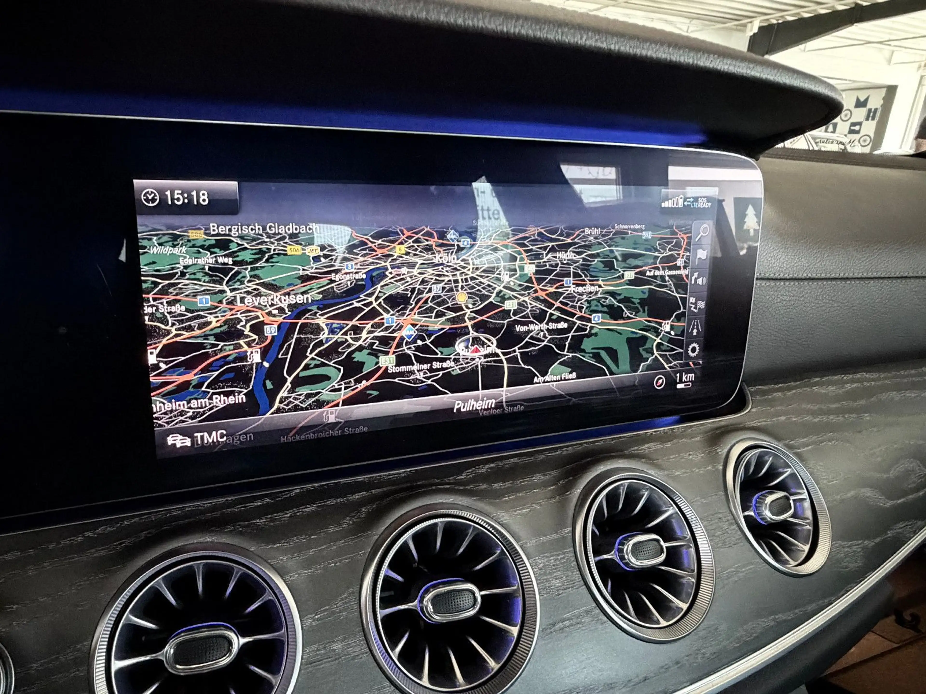 Mercedes-Benz CLS 220 d/AMG LINE/LEDER/VIRTUAL/ — photo 11