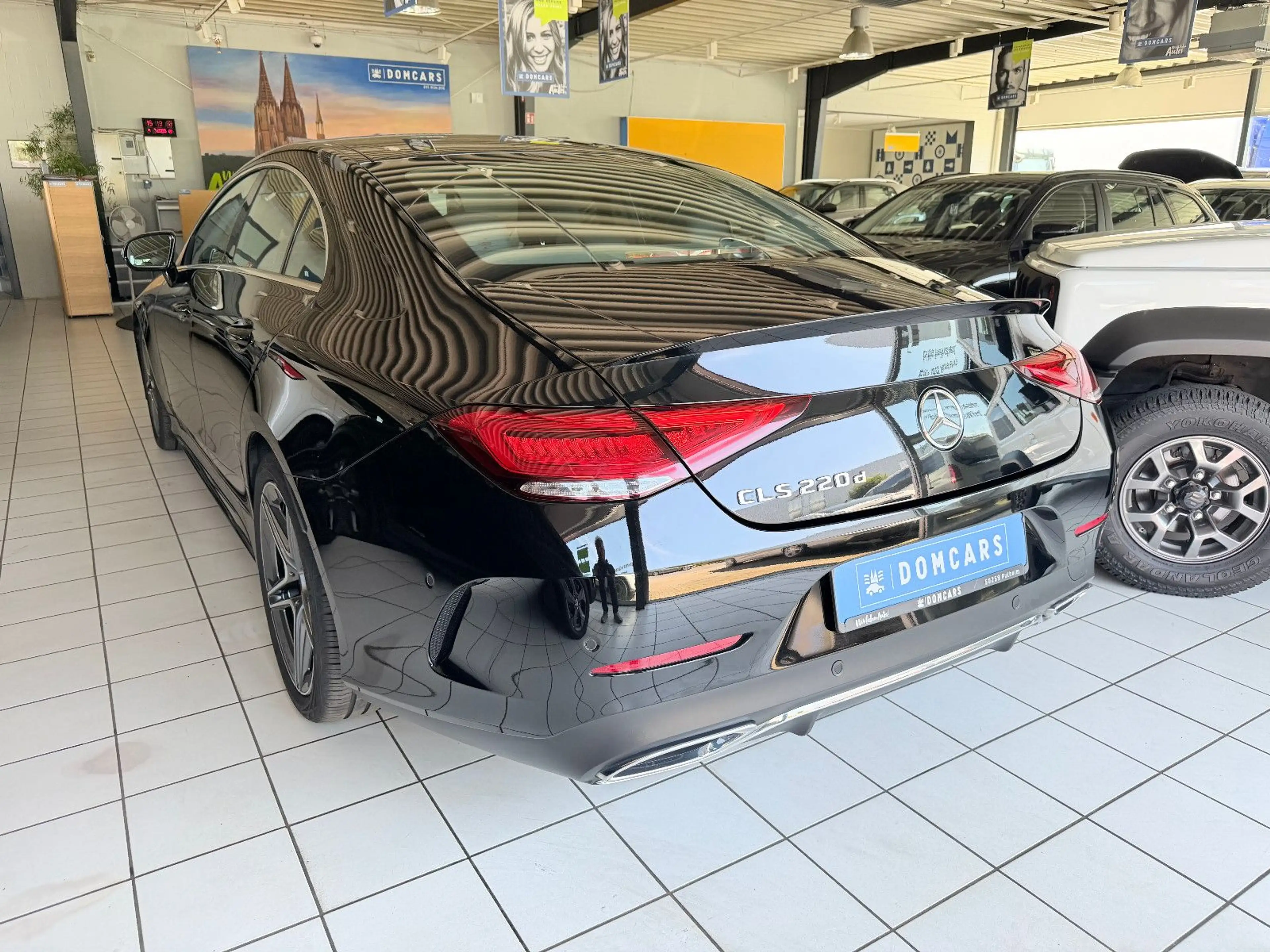 Mercedes-Benz CLS 220 d/AMG LINE/LEDER/VIRTUAL/ — photo 7