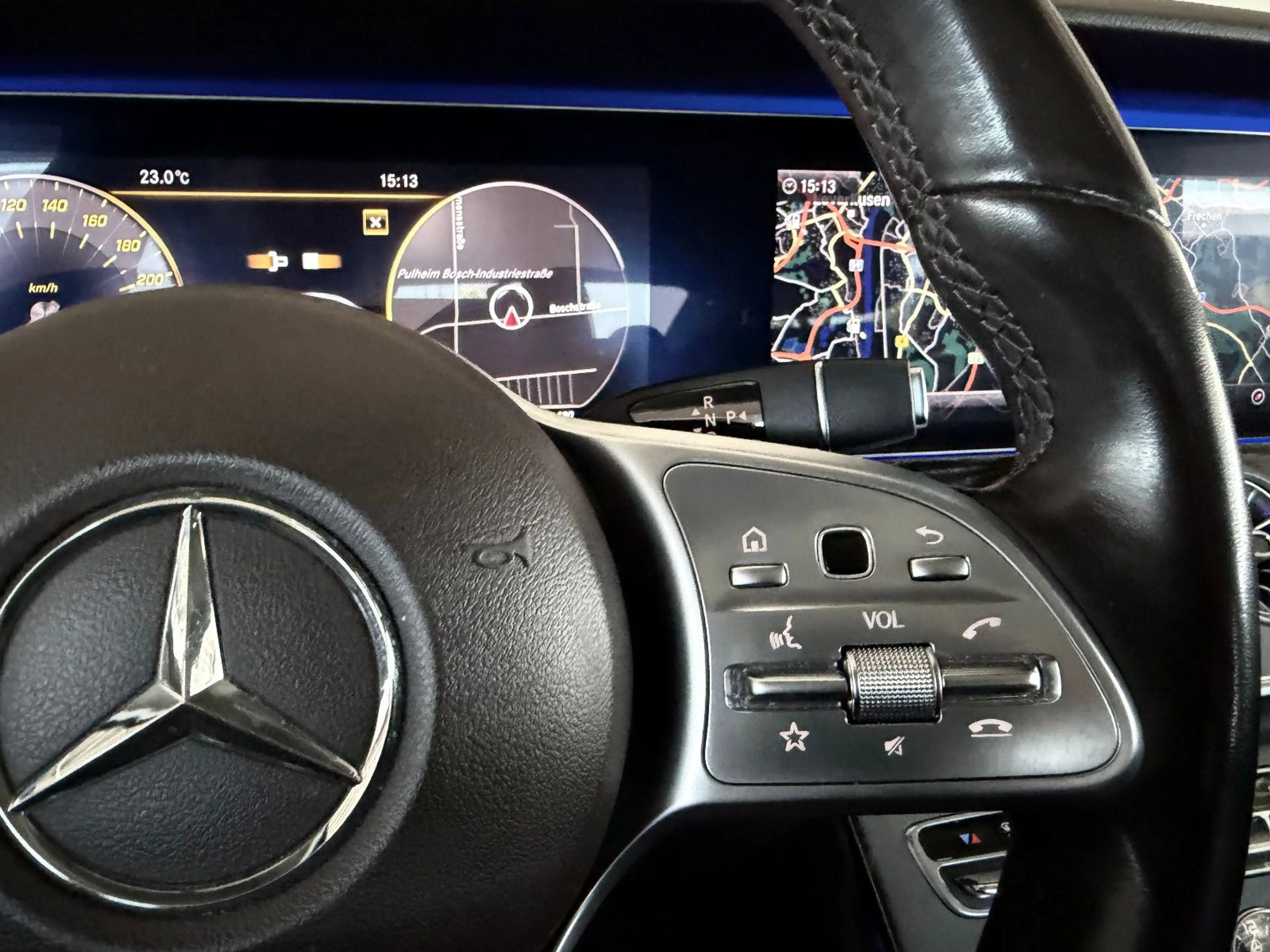 Mercedes-Benz CLS 220 d/AMG LINE/LEDER/VIRTUAL/ — photo 13