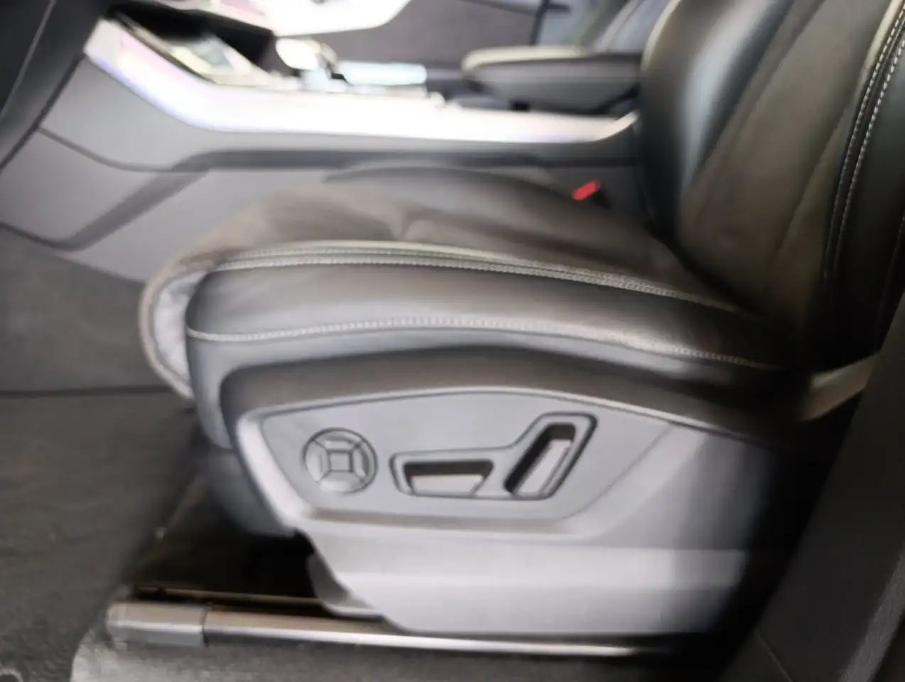 Audi Q8 55 3.0 tfsi mhev Sport quattro tiptronic, миниатюра 16