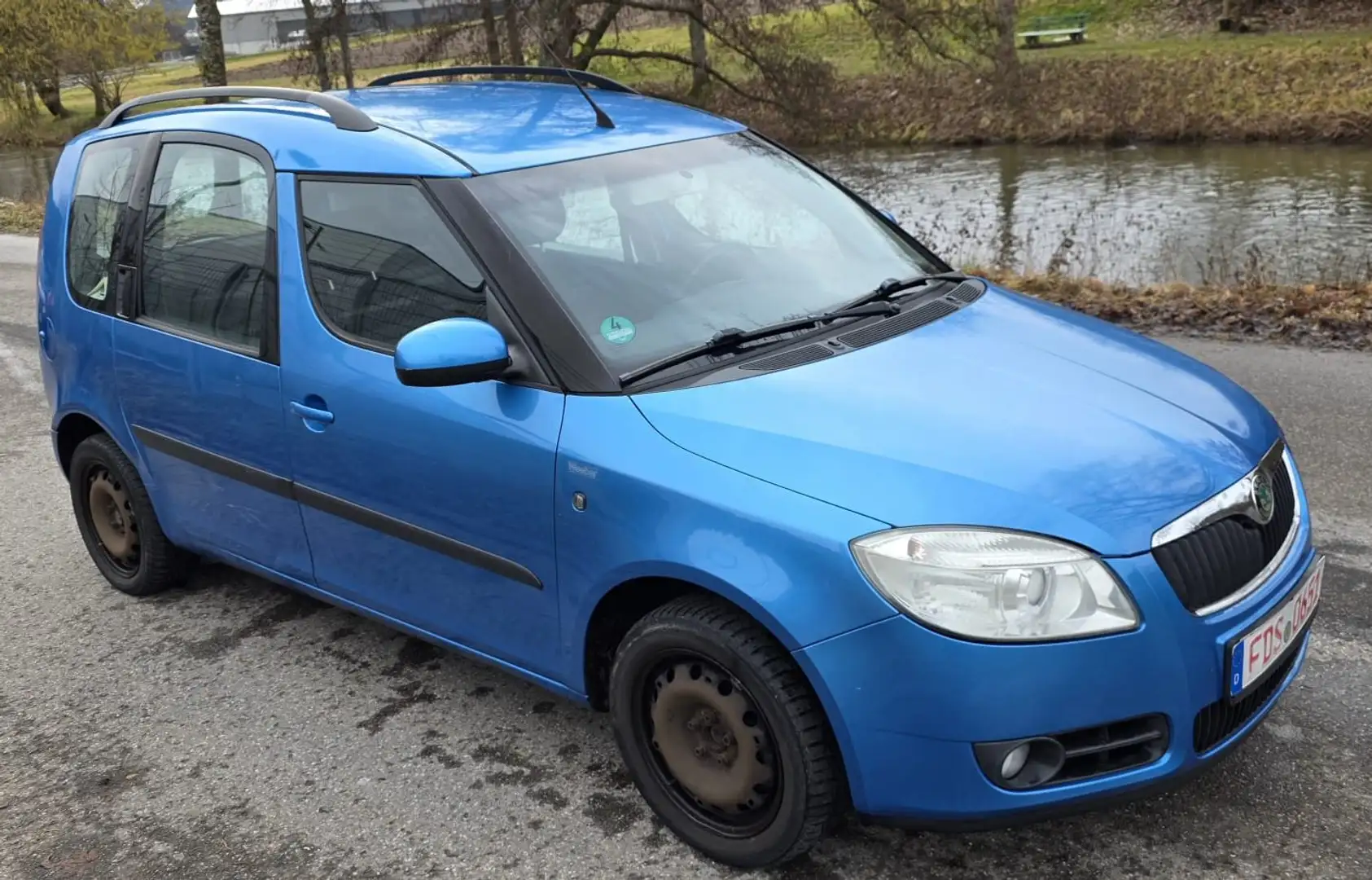 Skoda Roomster Comfort Blau - 2