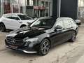 Mercedes-Benz E 200 d T Aut. Facelift / AHK Noir - thumbnail 1