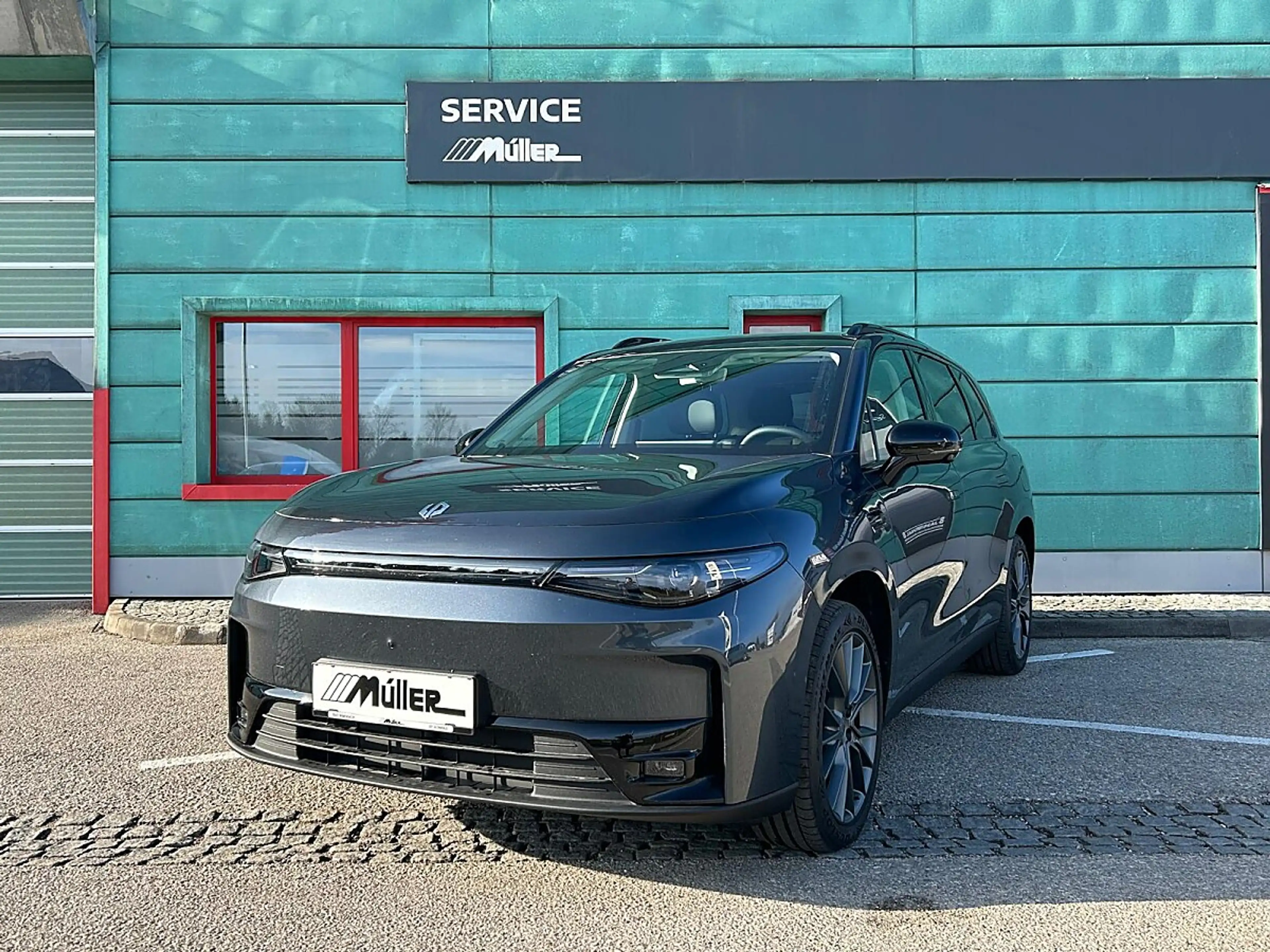 Leapmotor C10 Elektro AWD 81,9kWh Design ProMax — photo 2