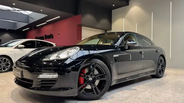 Porsche Panamera 3.0 D V6 DPF Tiptronic*GPS*CUIR*XENON*GARANTIE*