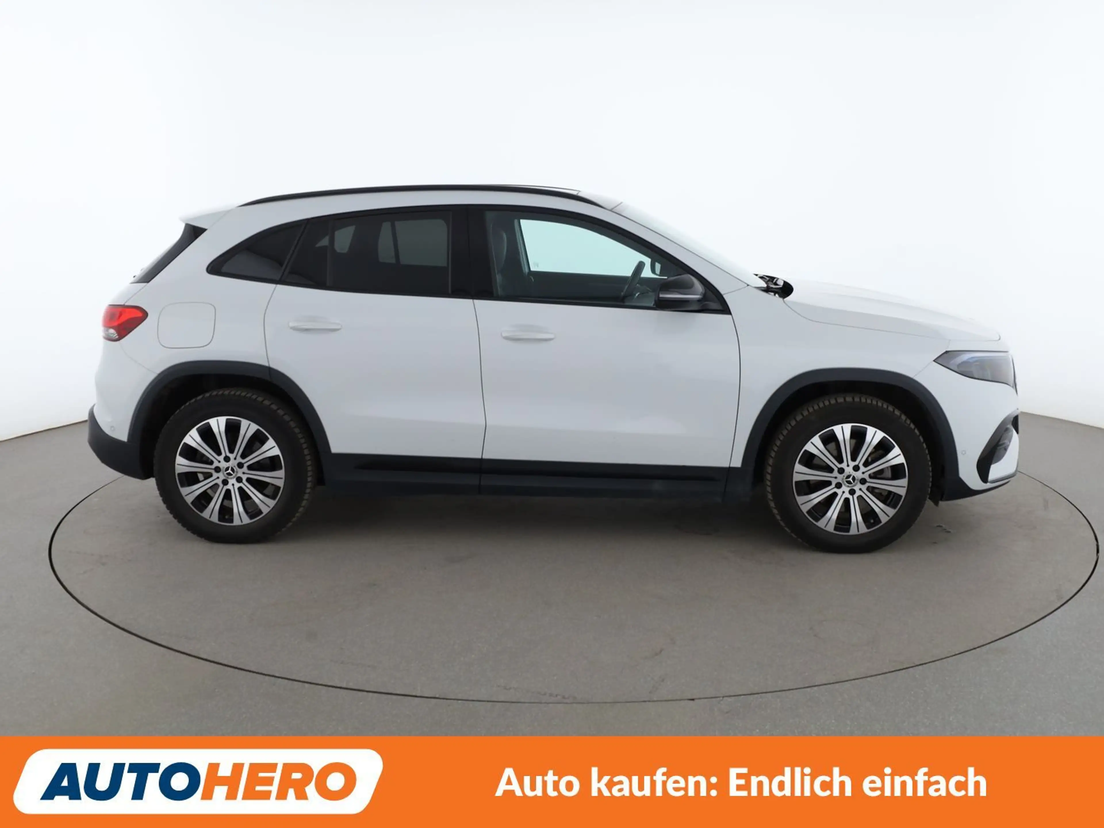 Mercedes-Benz EQA 300 4Matic AMG Line Aut.*NAVI*LED*TEMPO*CAM*PDC* — photo 7