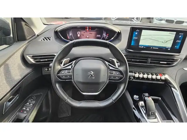 Peugeot 3008 view 7