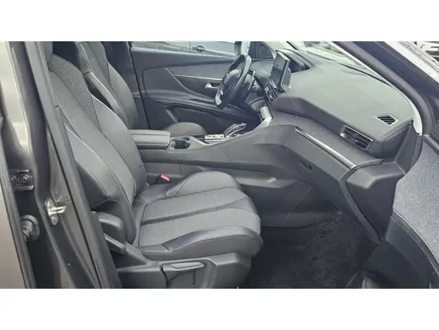 Peugeot 3008 view 14