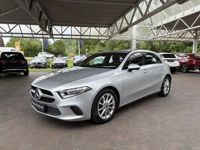 Mercedes-Benz A 220 (EURO 6d-TEMP) AHK AUT Kam. KeyLess KlimaA