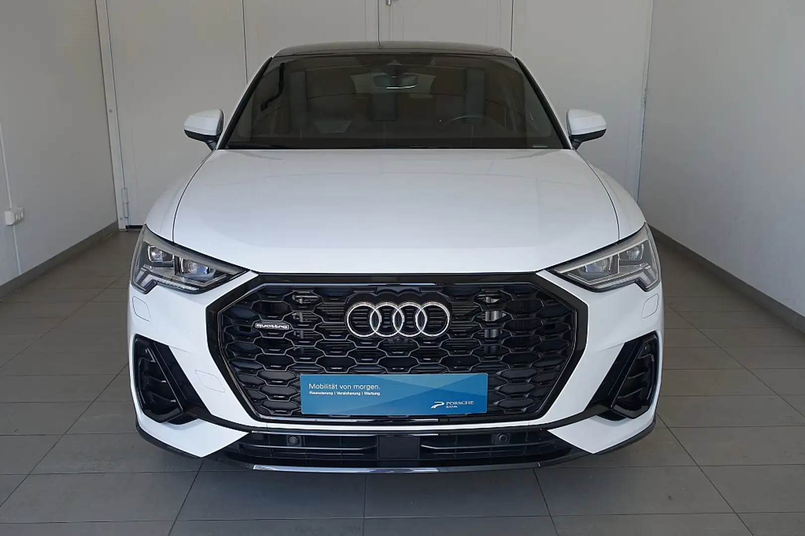 Audi Q3 Sportback 45 TFSI quattro S-line S-tronic Weiß - 2