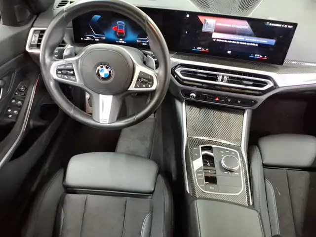 BMW 3 Series view 10