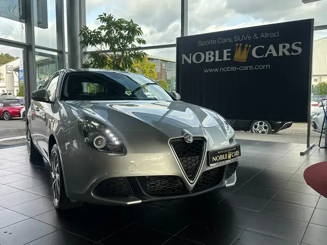 Alfa Romeo Giulietta TÜV neu 9/2028 KLIMA NAVI ALU DAB