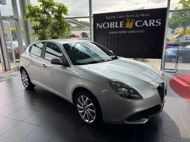 Alfa Romeo Giulietta KLIMA NAVI ALU DAB