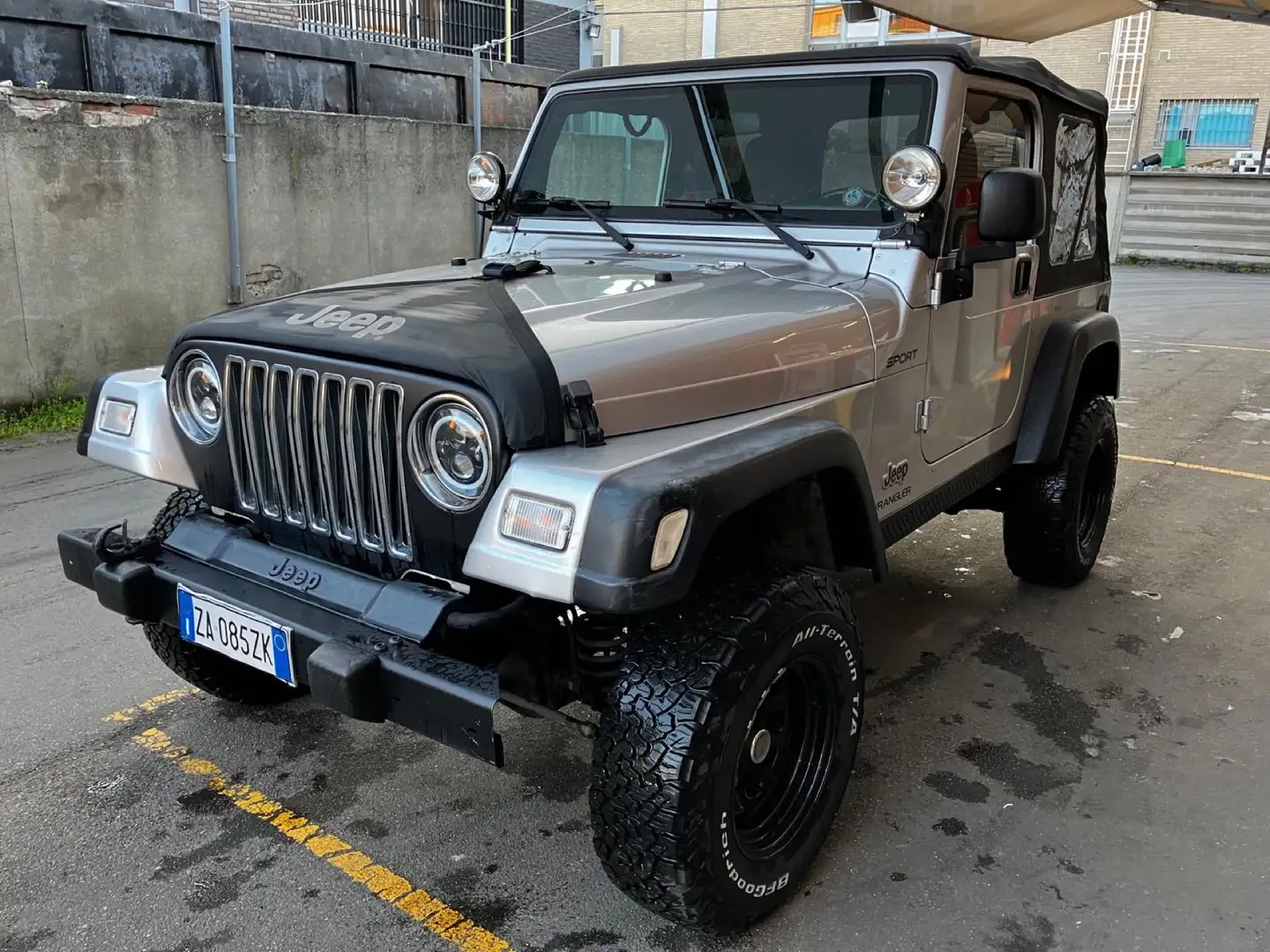Jeep Wrangler Hard Top 2.4 Sport - 1